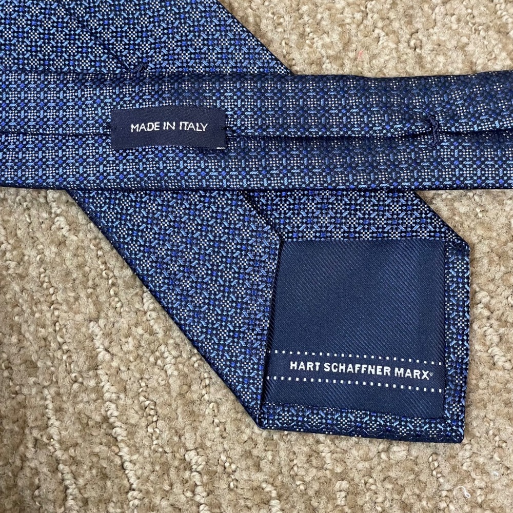 Hart Schaffner Marx Silk Tie Mens Blue Made in Italy Officecore Geometric Formal